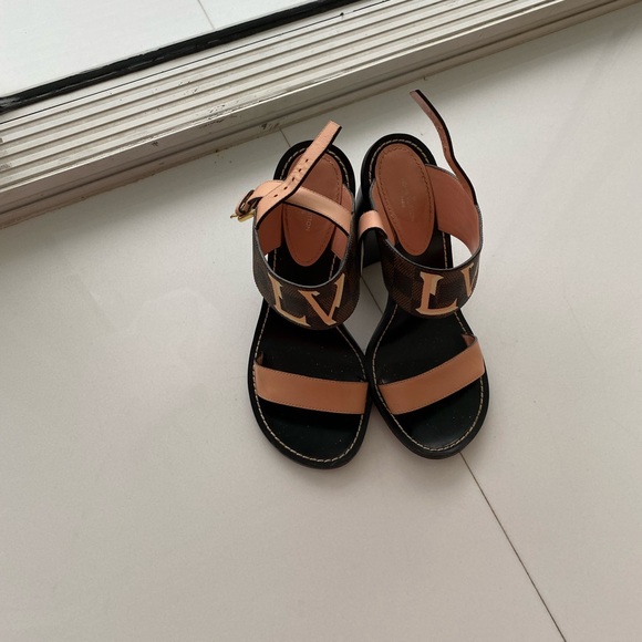 Lv shoes - Picture 10 of 10